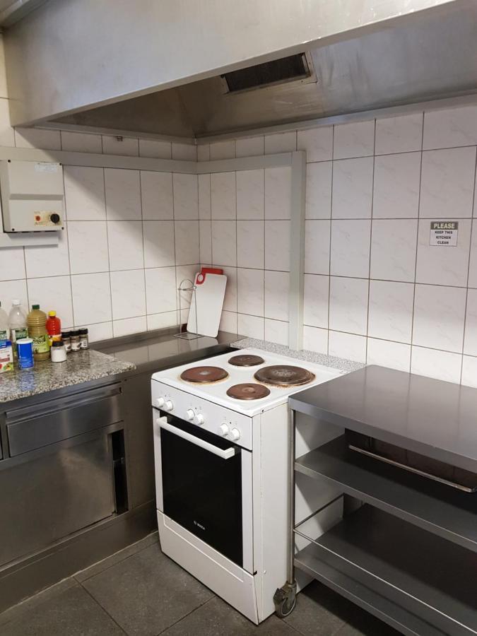 Bellpark Hostel Kriens Екстер'єр фото